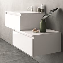 Carica l'immagine nel visualizzatore di Gallery, Moon 110